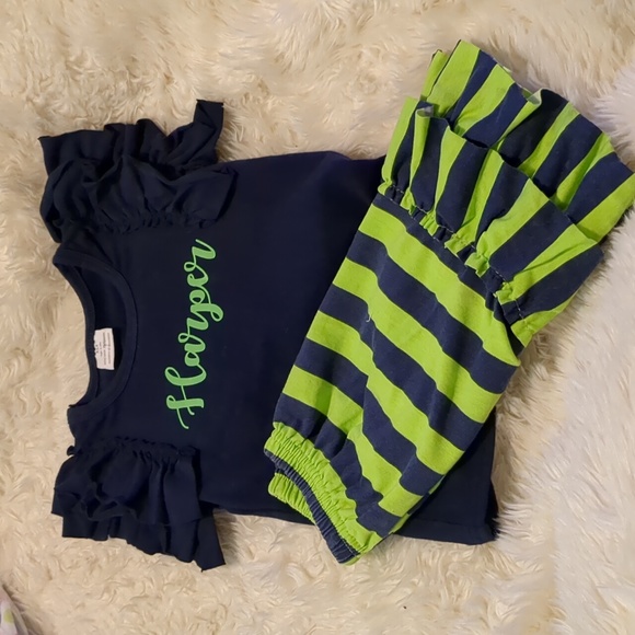 Cute green and navy outfit size 6-9 months - Picture 2 of 8